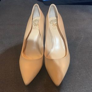 Neutral heel.